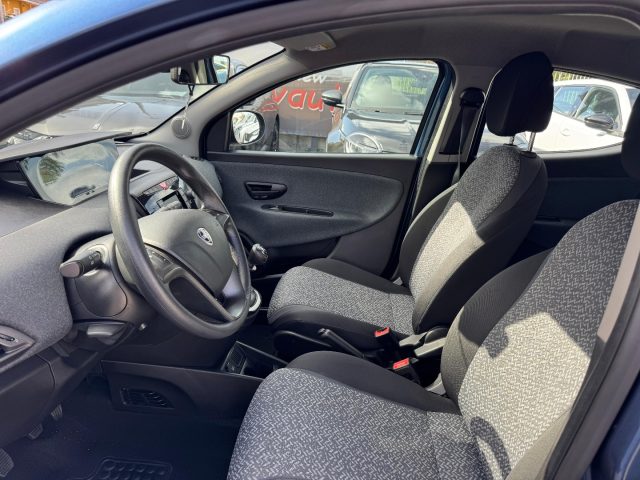 LANCIA Ypsilon usata, con Chiusura centralizzata