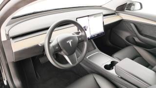 TESLA Model 3 usata 52