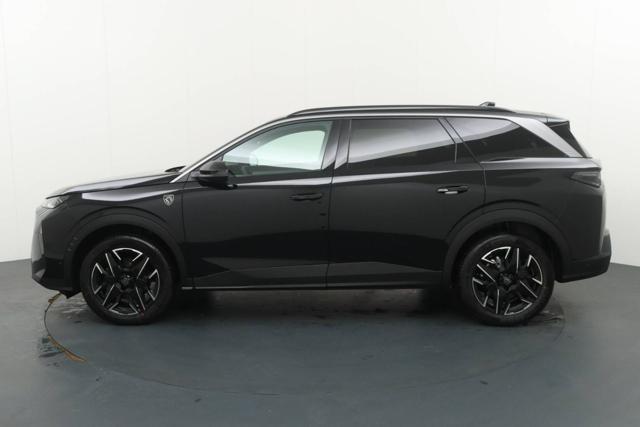 PEUGEOT 5008 usata, con Boardcomputer