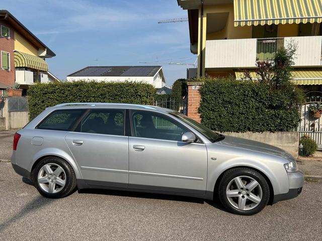 AUDI A4 usata, con Sedile posteriore sdoppiato