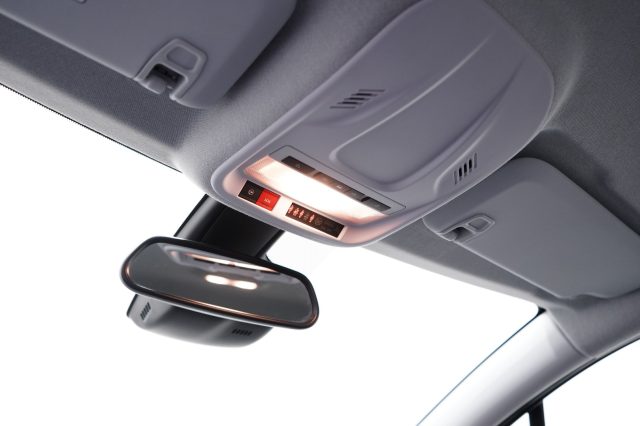 OPEL Crossland usata, con Volante multifunzione