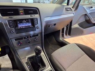 VOLKSWAGEN Golf usata, con ESP