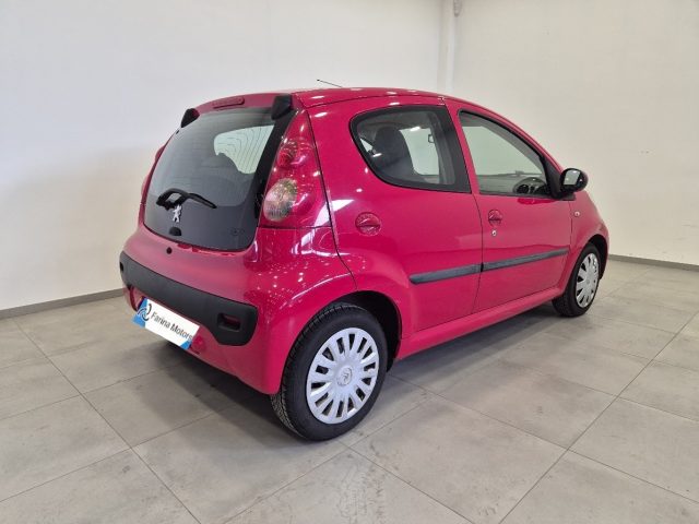 PEUGEOT 107 usata, con Autoradio