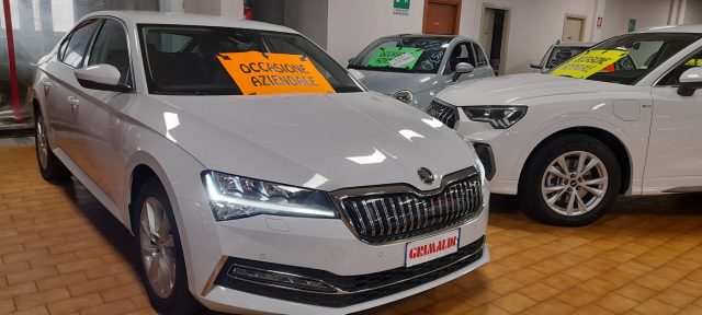SKODA Superb usata, con Airbag laterali