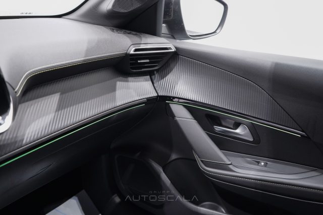 PEUGEOT 208 usata, con Touch screen