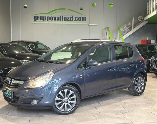 OPEL Corsa usata, con Climatizzatore