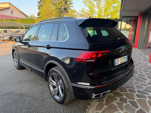 VOLKSWAGEN Tiguan usata, con Autoradio