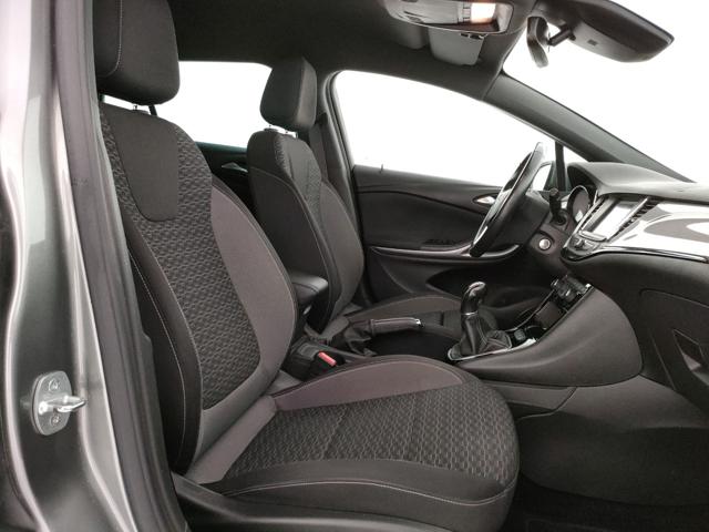 OPEL Astra usata, con Cerchi in lega