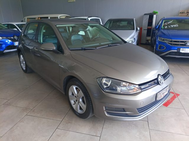 VOLKSWAGEN Golf usata, con Airbag laterali