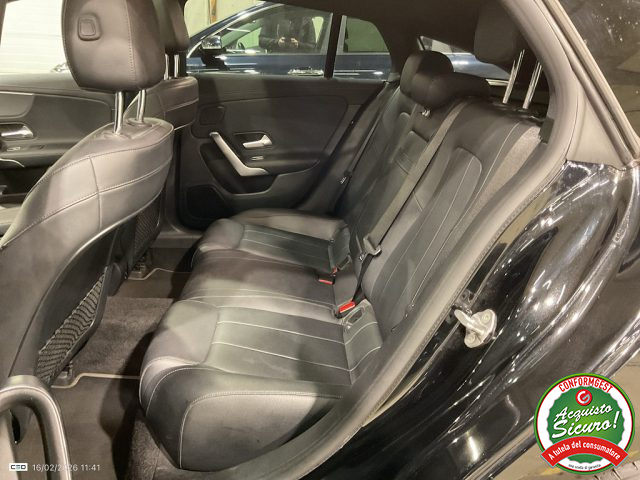 MERCEDES-BENZ CLA 180 usata, con Boardcomputer