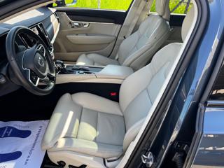VOLVO V90 Cross Country usata, con Chiusura centralizzata