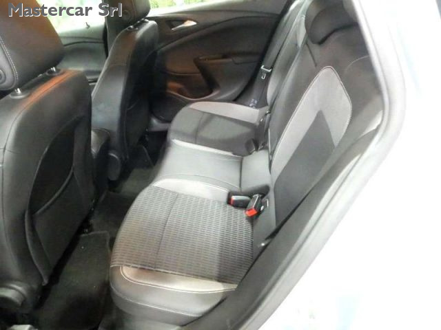 OPEL Astra usata, con Boardcomputer