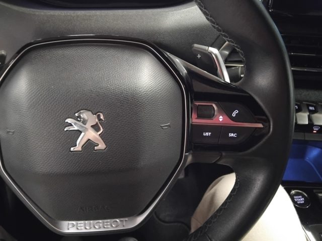 PEUGEOT 3008 usata, con Sensore di pioggia