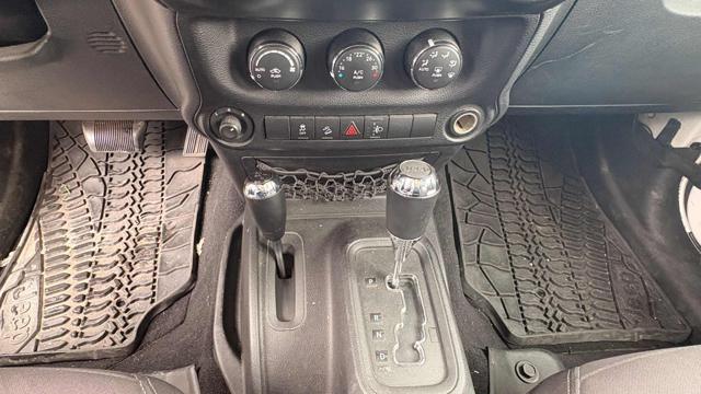 JEEP Wrangler usata, con Bluetooth