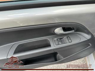 VOLKSWAGEN up! usata, con Chiusura centralizzata