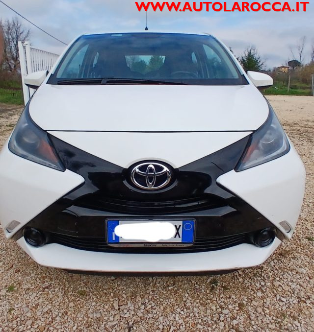 TOYOTA Aygo usata, con Airbag laterali