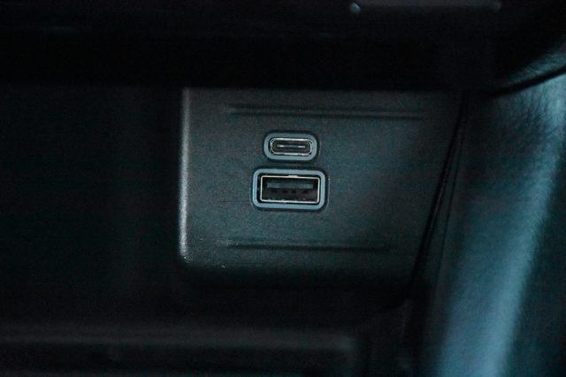 JEEP Compass usata, con Servosterzo