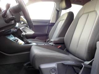 AUDI Q3 usata, con Sensori di parcheggio posteriori