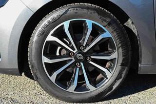 RENAULT Clio usata, con Autoradio