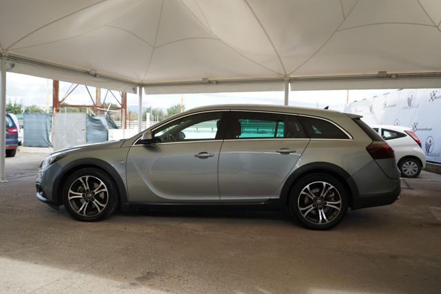 OPEL Insignia usata, con Airbag laterali