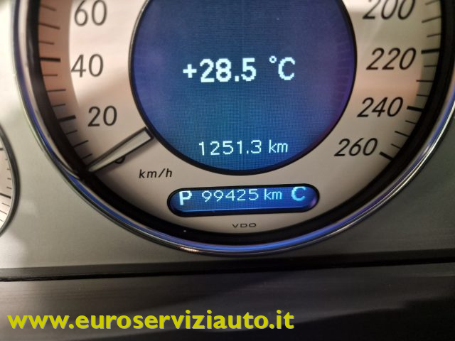 MERCEDES-BENZ E 320 usata, con Fari Xenon