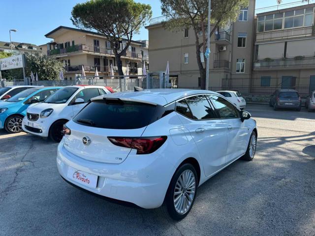 OPEL Astra usata, con Boardcomputer