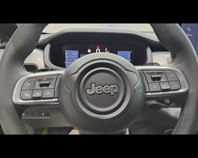 JEEP Avenger usata, con Autoradio digitale