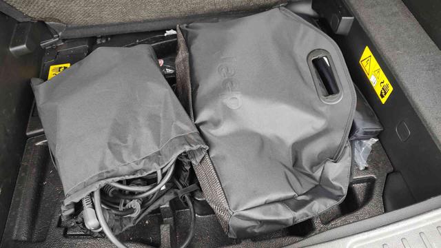 JEEP Compass usata, con Interni in pelle