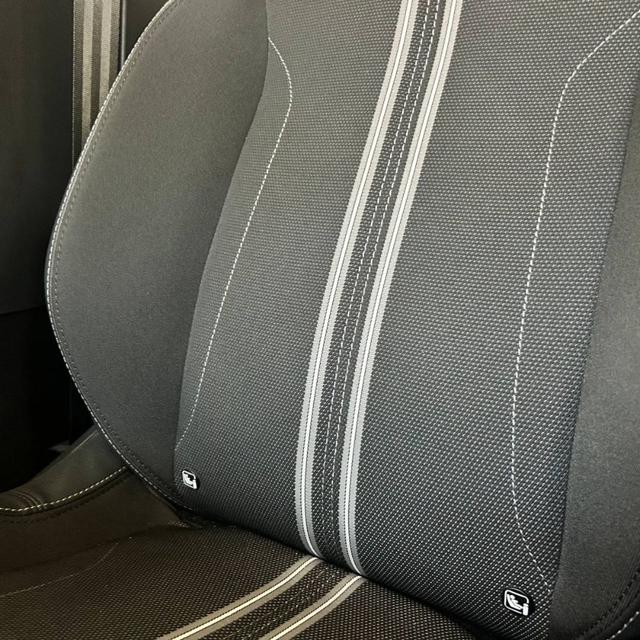 OPEL Corsa usata, con Climatizzatore