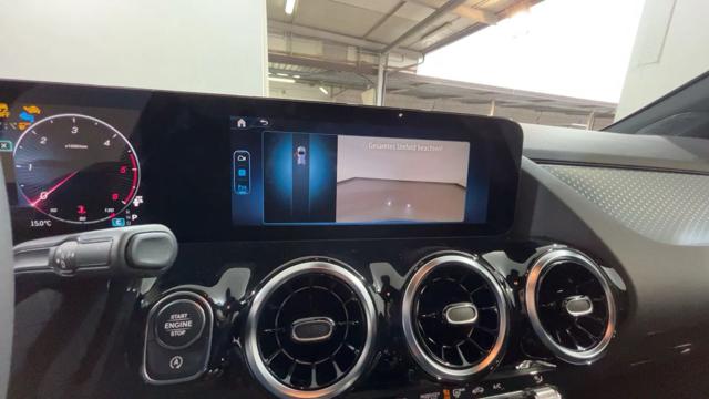 MERCEDES-BENZ GLA 200 usata, con Climatizzatore