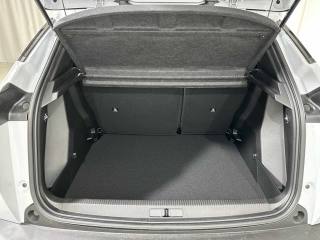 PEUGEOT 2008 usata, con Fari LED