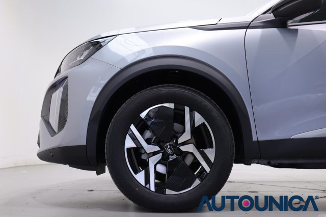 PEUGEOT 2008 usata, con Interni in pelle