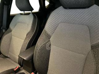 RENAULT Captur usata 22