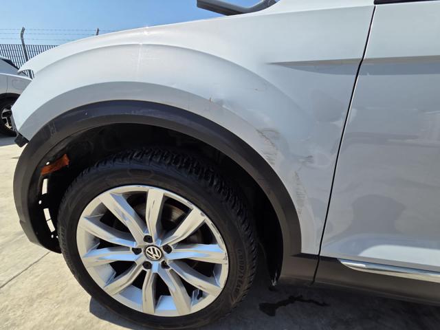 VOLKSWAGEN T-Roc usata, con Sedile posteriore sdoppiato