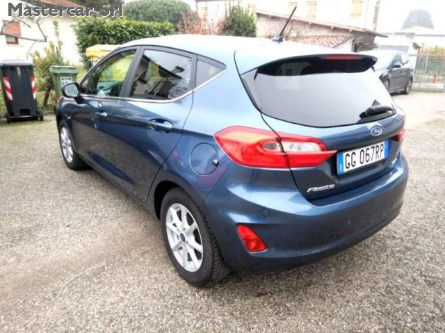 FORD Fiesta usata, con ESP