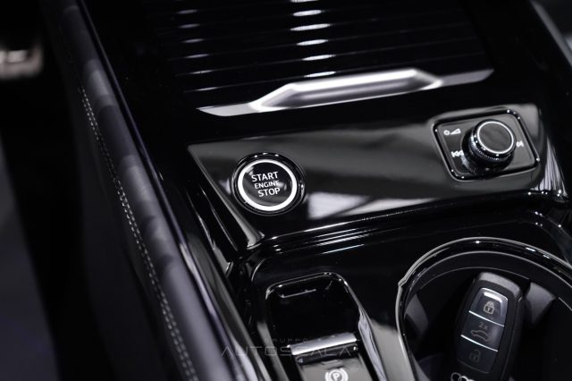 AUDI Q3 usata, con Volante multifunzione