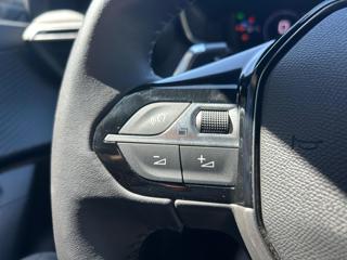 PEUGEOT 2008 usata, con Volante in pelle