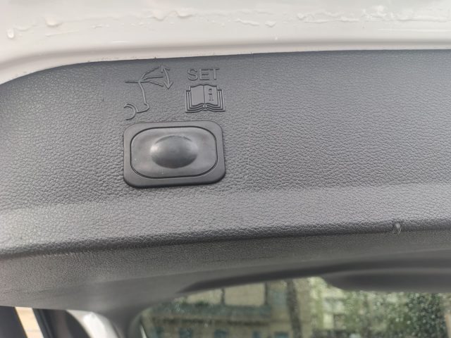 FORD Kuga usata, con Portapacchi