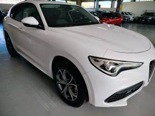 ALFA ROMEO Stelvio usata, con Fari Xenon