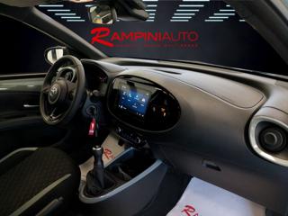 TOYOTA Aygo X usata 18