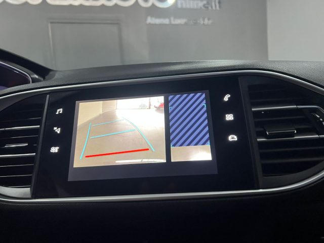 PEUGEOT 308 usata, con Autoradio