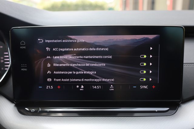 SKODA Octavia usata, con Parabrezza riscaldabile