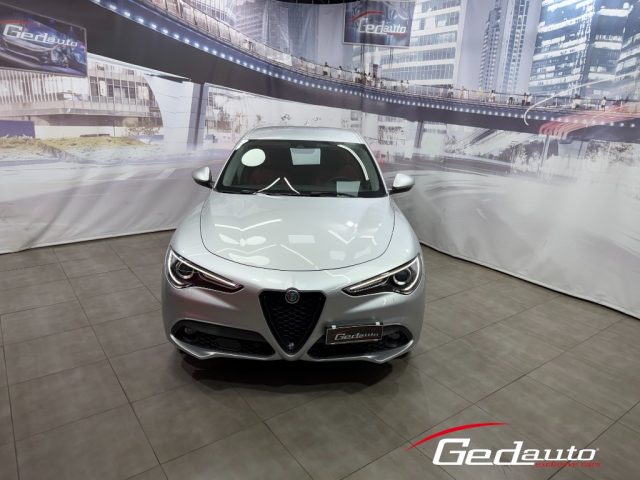 ALFA ROMEO Stelvio usata, con Airbag