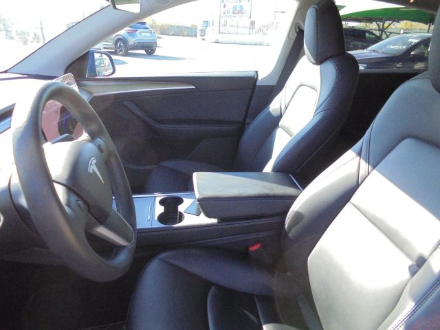 TESLA Model Y usata 25