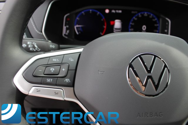 VOLKSWAGEN T-Cross usata, con Volante in pelle