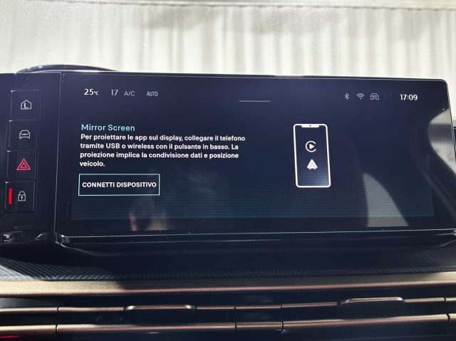 LANCIA Ypsilon usata, con Autoradio digitale