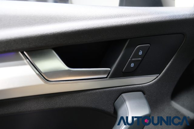 AUDI Q5 usata, con Fari full-led