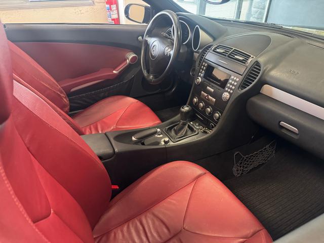 MERCEDES-BENZ SLK 200 usata, con Controllo trazione