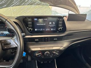 HYUNDAI i20 usata, con Servosterzo