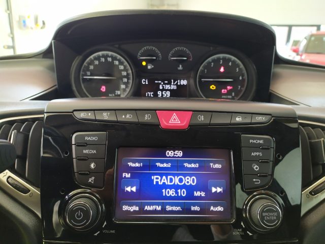 LANCIA Ypsilon usata, con ESP